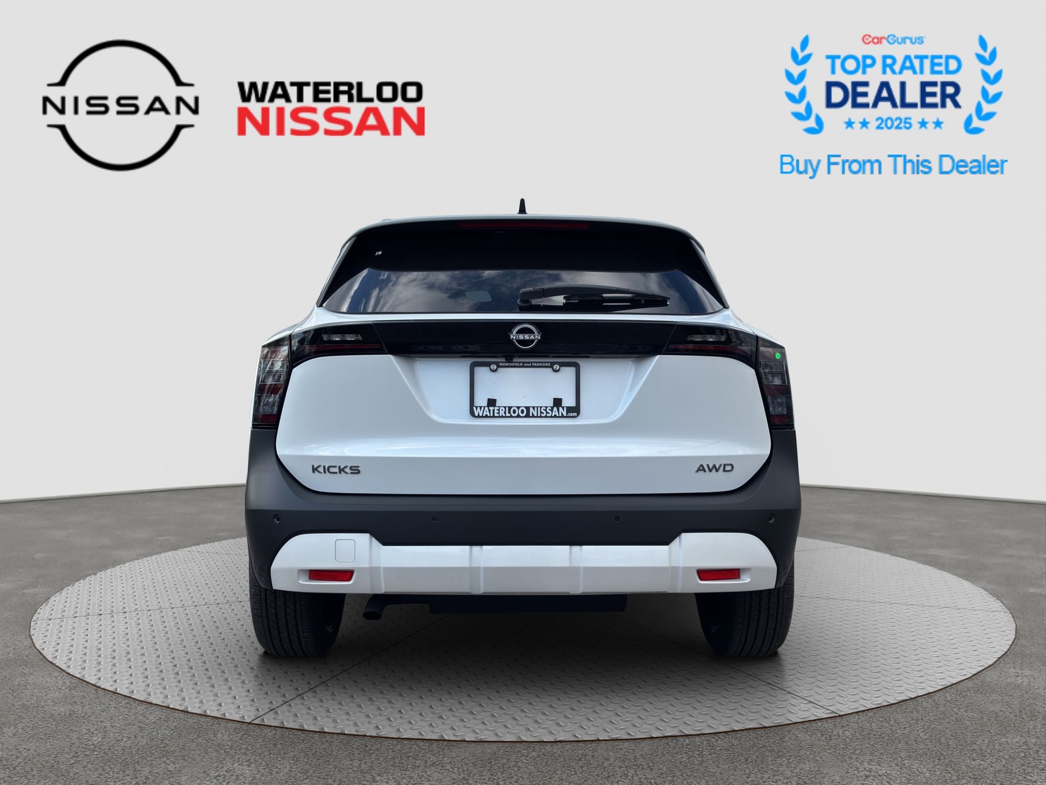 Photo 2027 Nissan Kicks SR Premium AWD #4