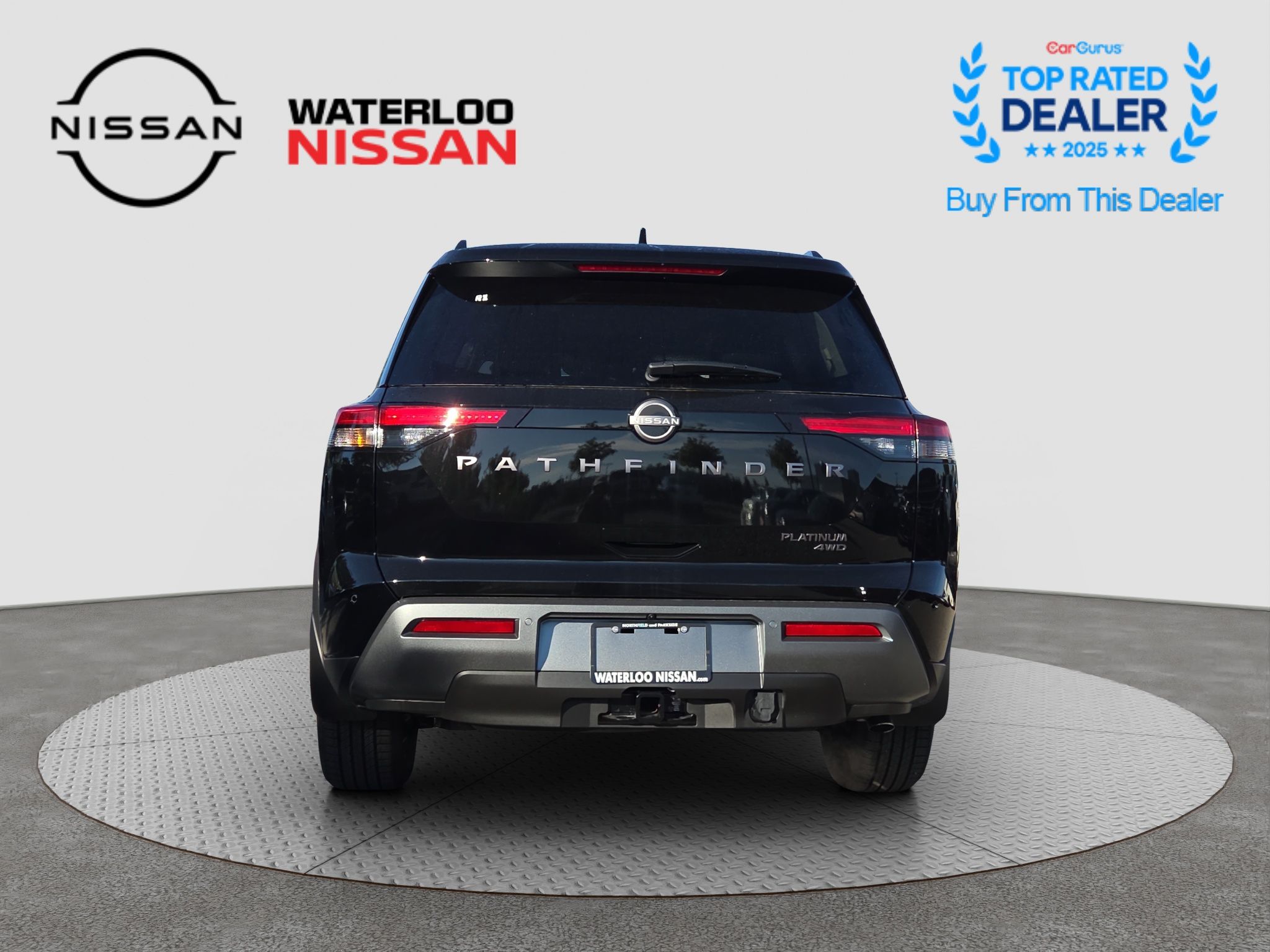 Photo 2026 Nissan Pathfinder Platinum #4