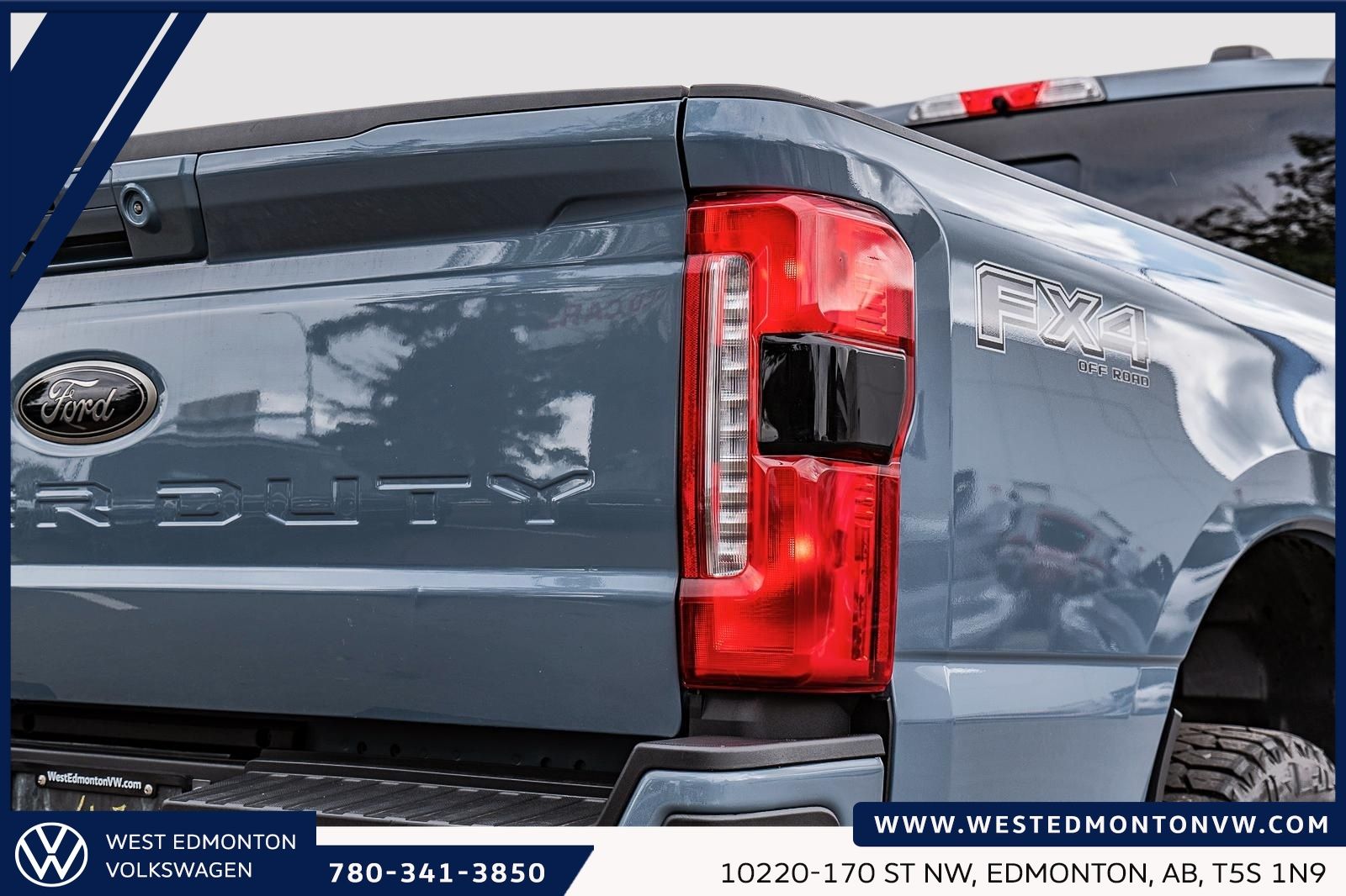Photo 2023 Ford Super Duty F-350 SRW LARIAT #6