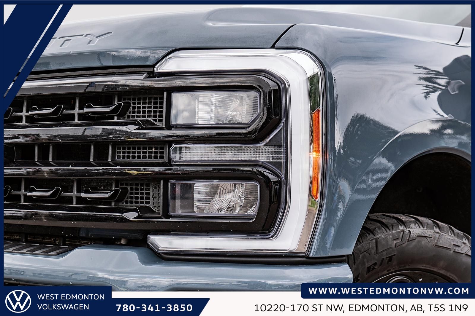 Photo 2023 Ford Super Duty F-350 SRW LARIAT #2