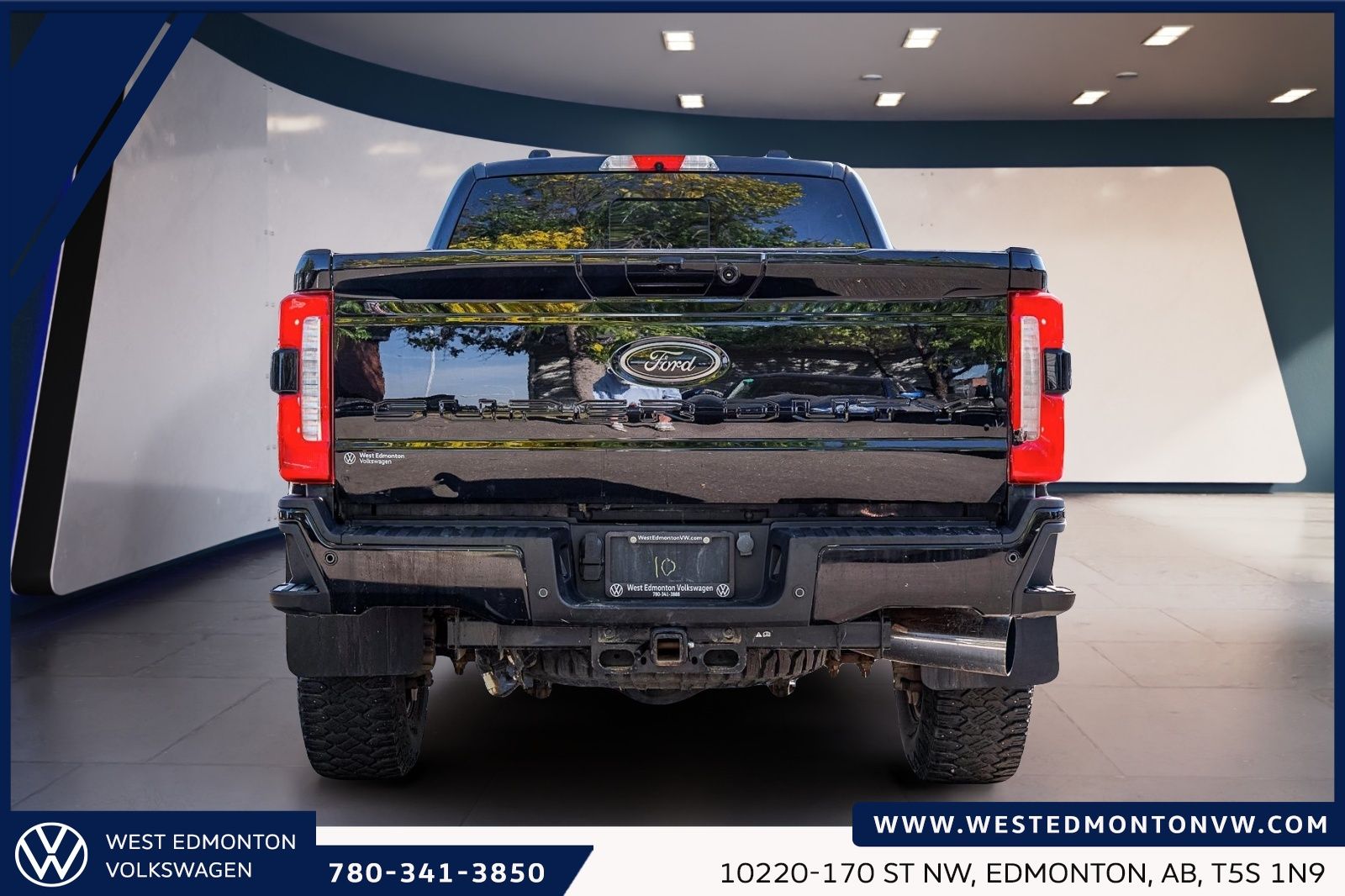 Photo 2023 Ford Super Duty F-350 SRW LARIAT #7
