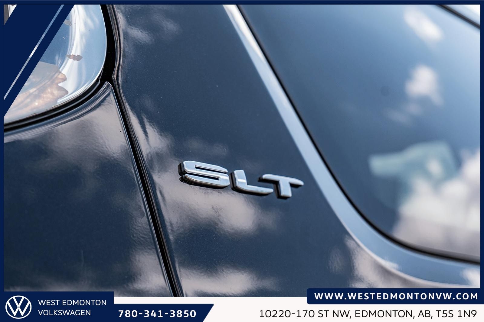 Photo 2023 GMC Acadia SLT #4