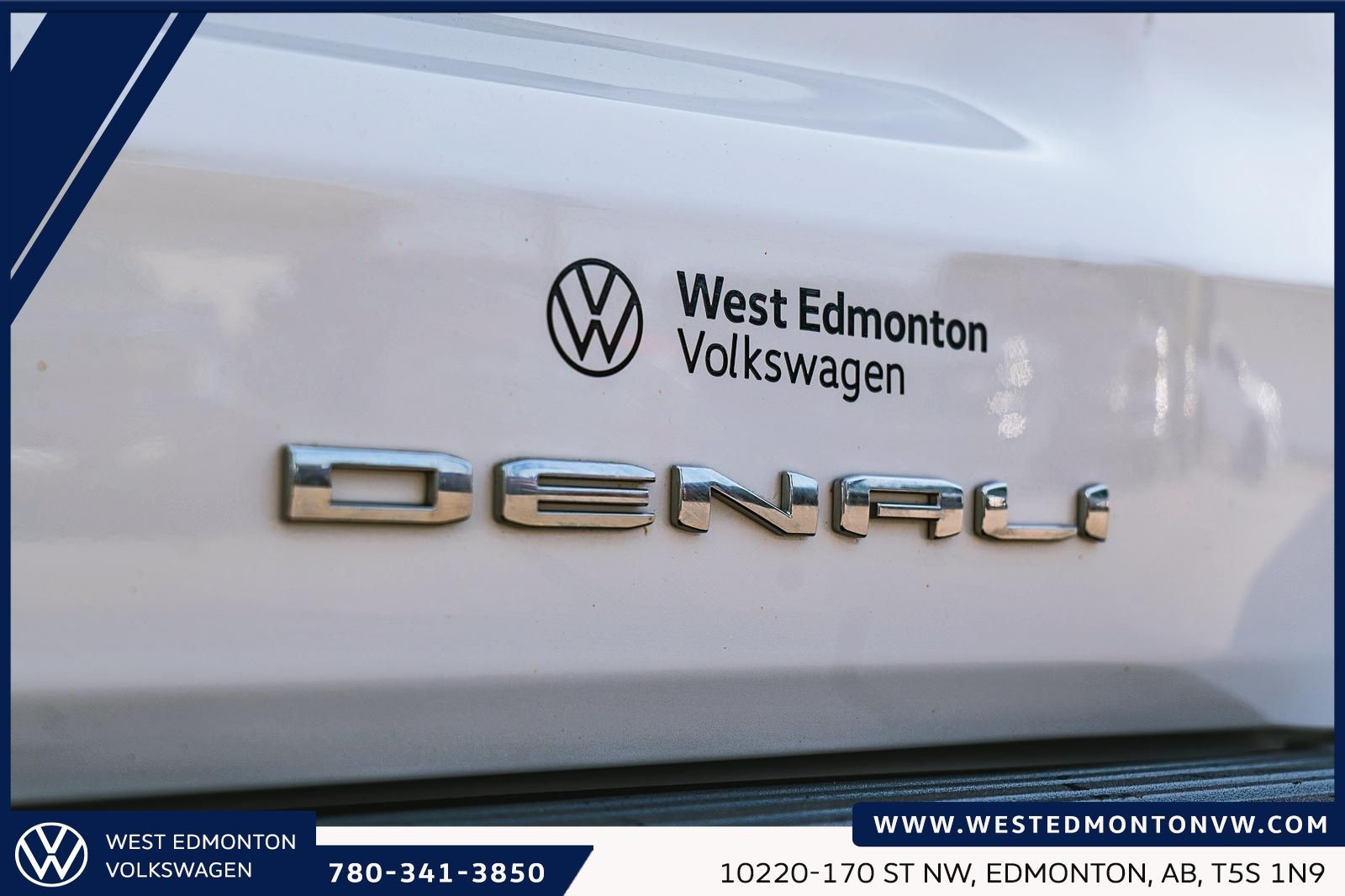 Photo 2023 GMC Yukon XL Denali Ultimate #8