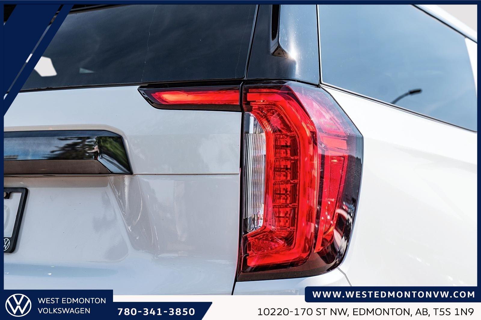 Photo 2023 GMC Yukon XL Denali Ultimate #6