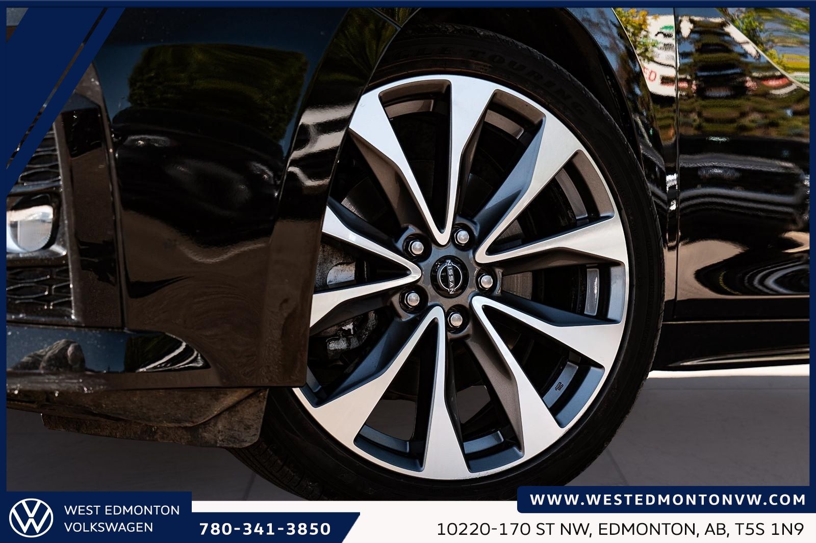 Photo 2023 Nissan Maxima Platinum #3
