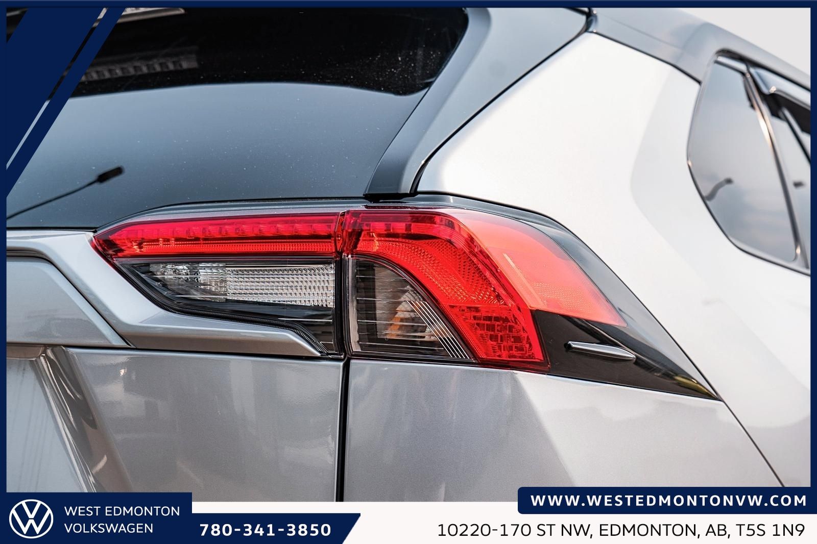 Photo 2021 Toyota RAV4 Hybrid XLE #5