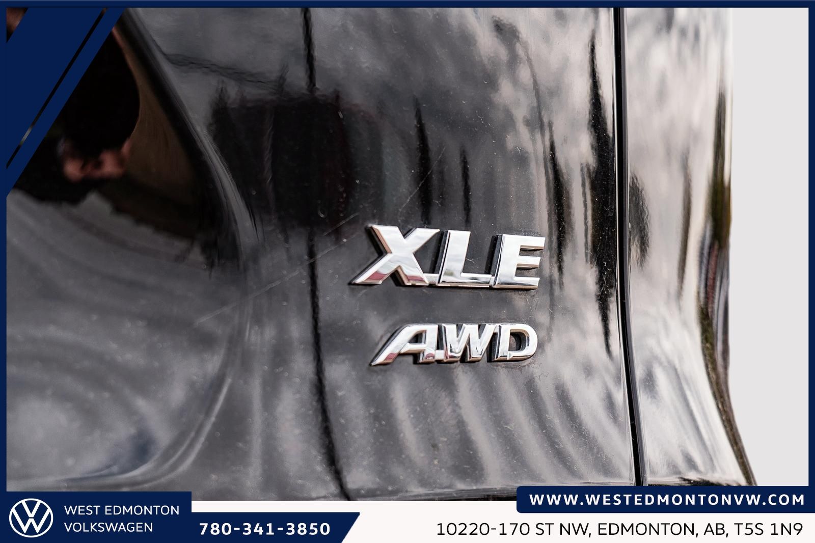 Photo 2024 Toyota RAV4 XLE #7