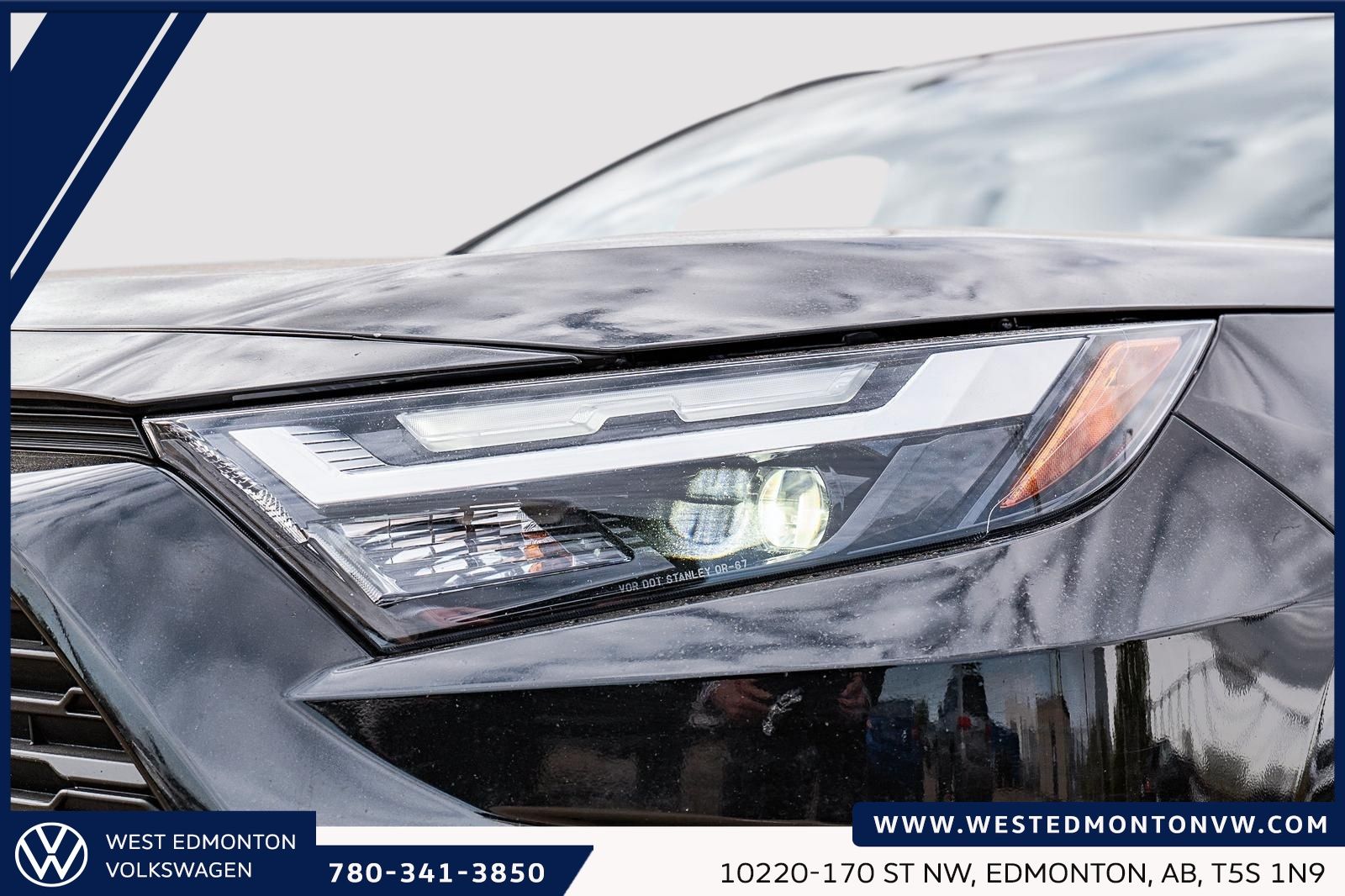 Photo 2024 Toyota RAV4 XLE #2