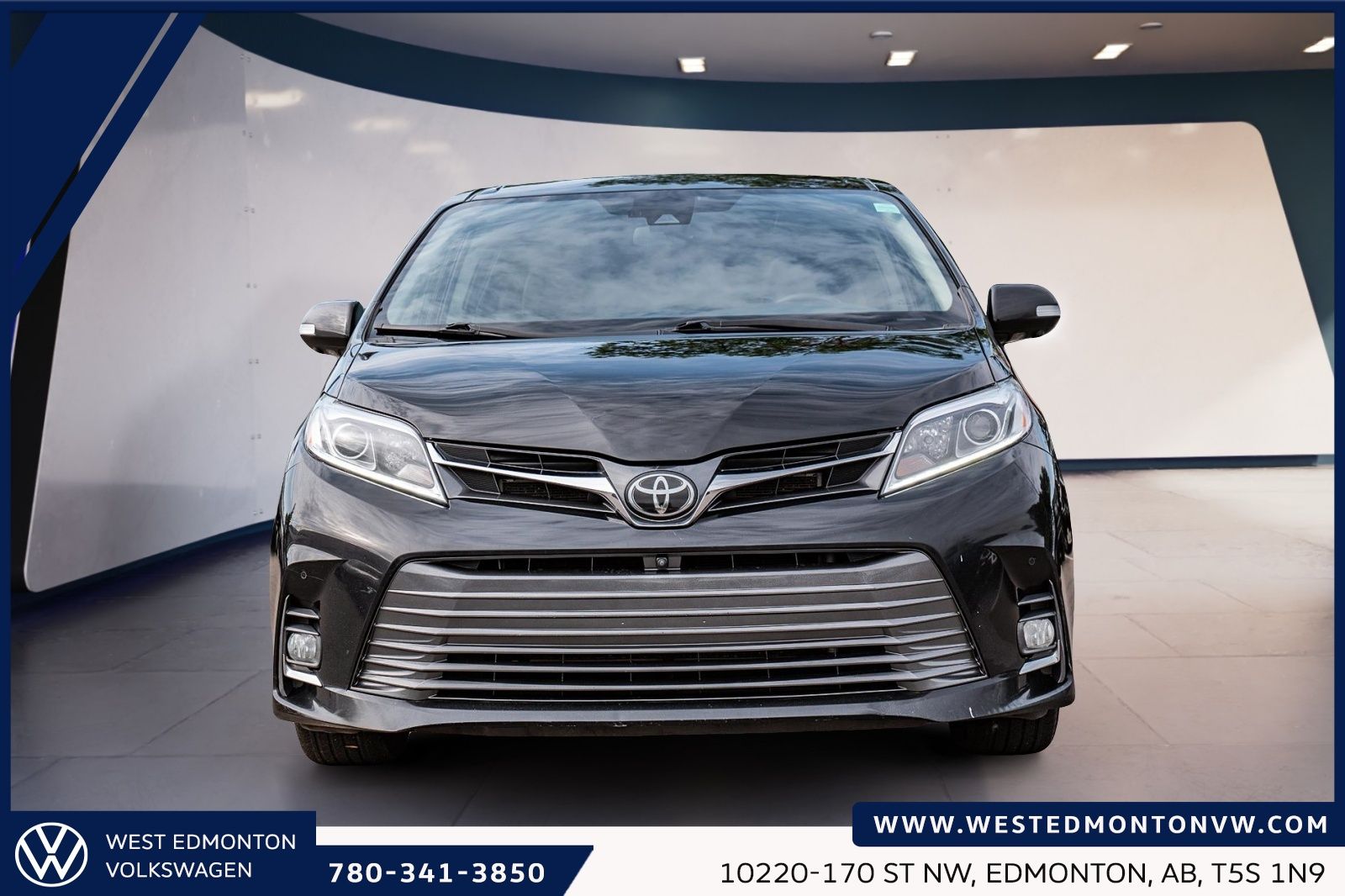 Photo 2020 Toyota Sienna XLE #8