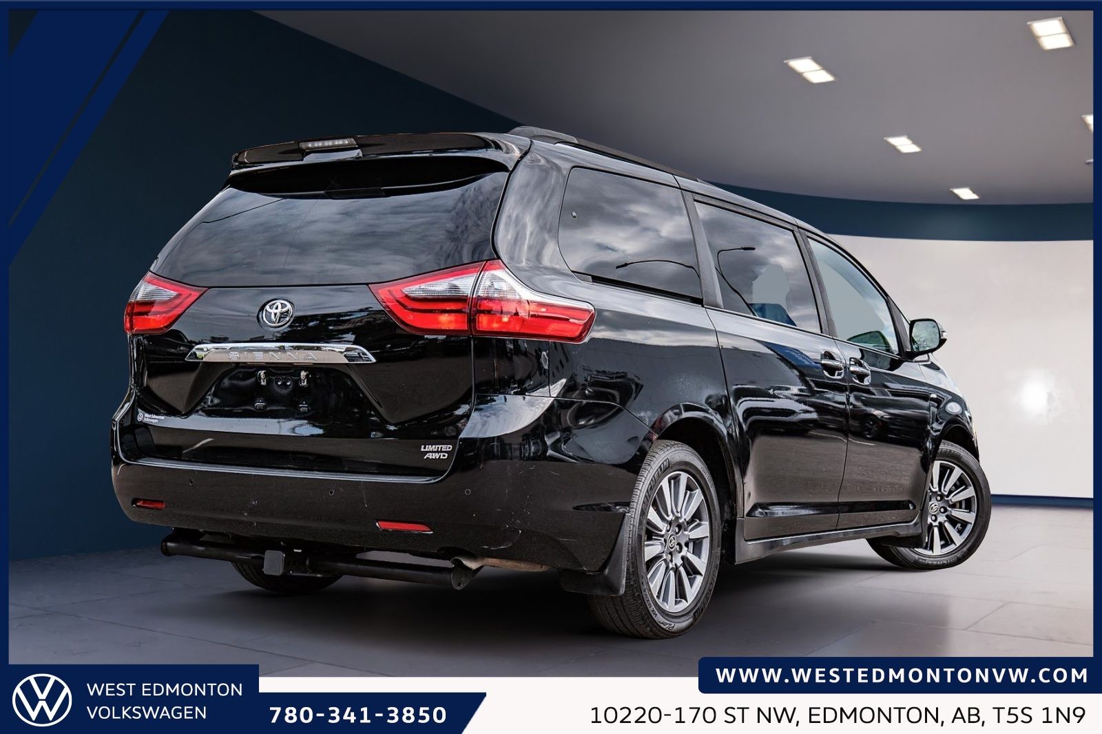 Photo 2020 Toyota Sienna XLE #5