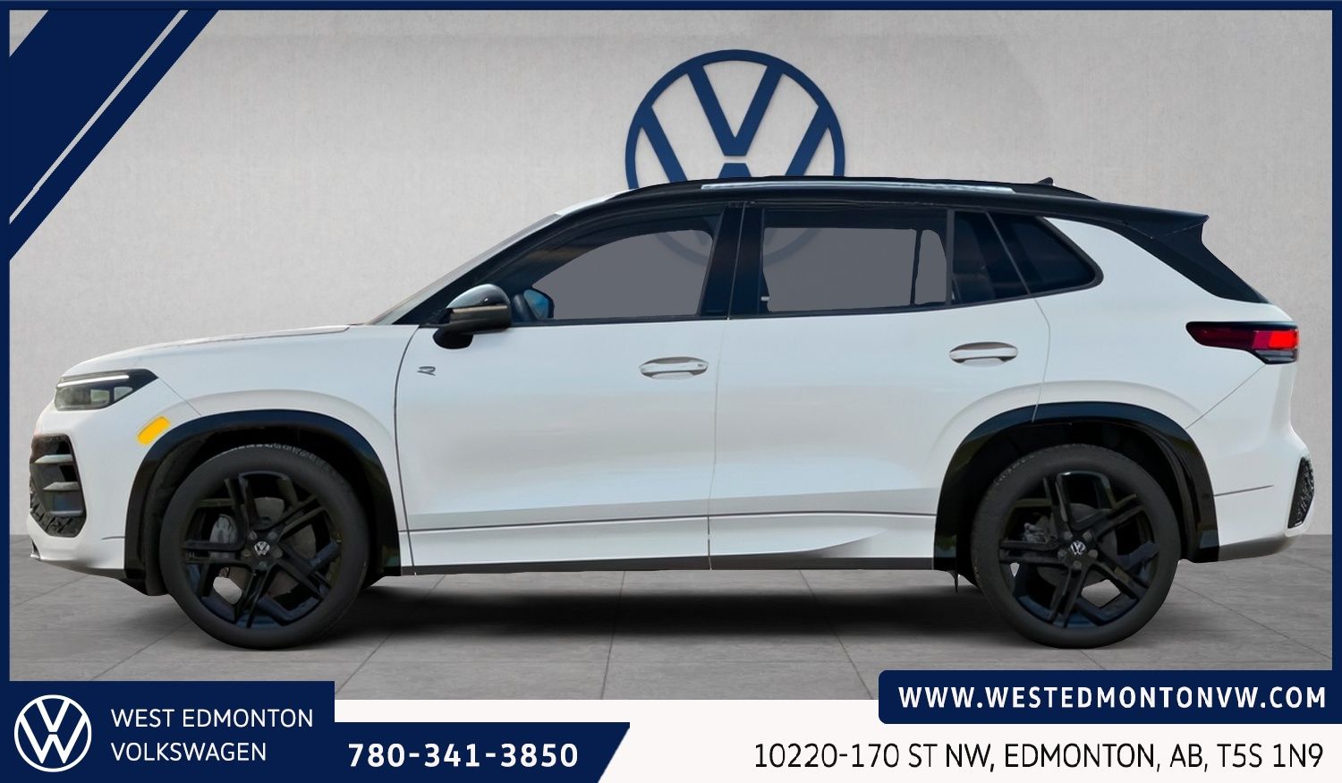 Photo 2026 Volkswagen Tiguan Comfortline R-Line Black Edition 4MOTION #2