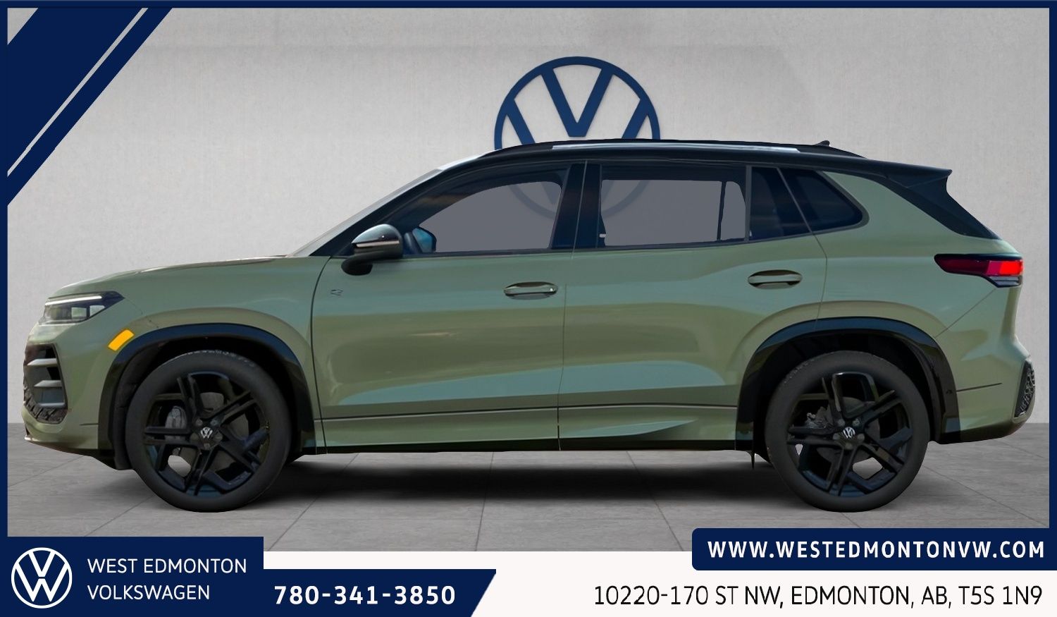 Photo 2026 Volkswagen Tiguan Comfortline R-Line Black Edition 4MOTION #2