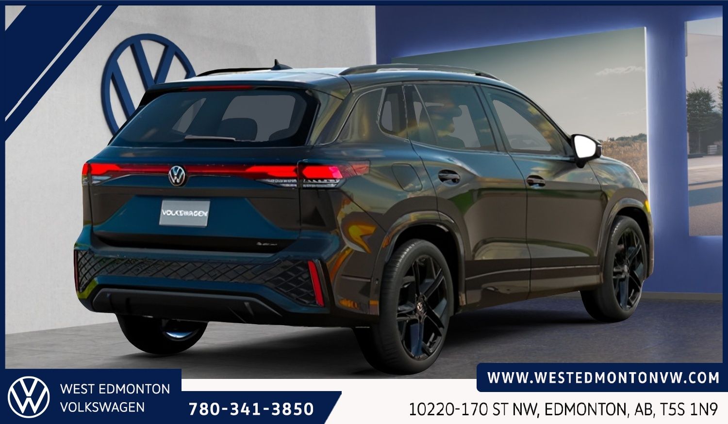 Photo 2027 Volkswagen Tiguan Comfortline R-Line Black Edition 4MOTION #3