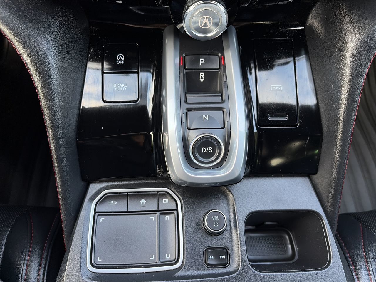 2023  MDX