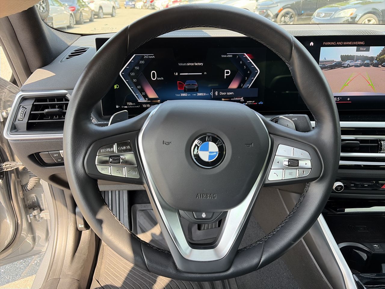 2023 BMW 330i