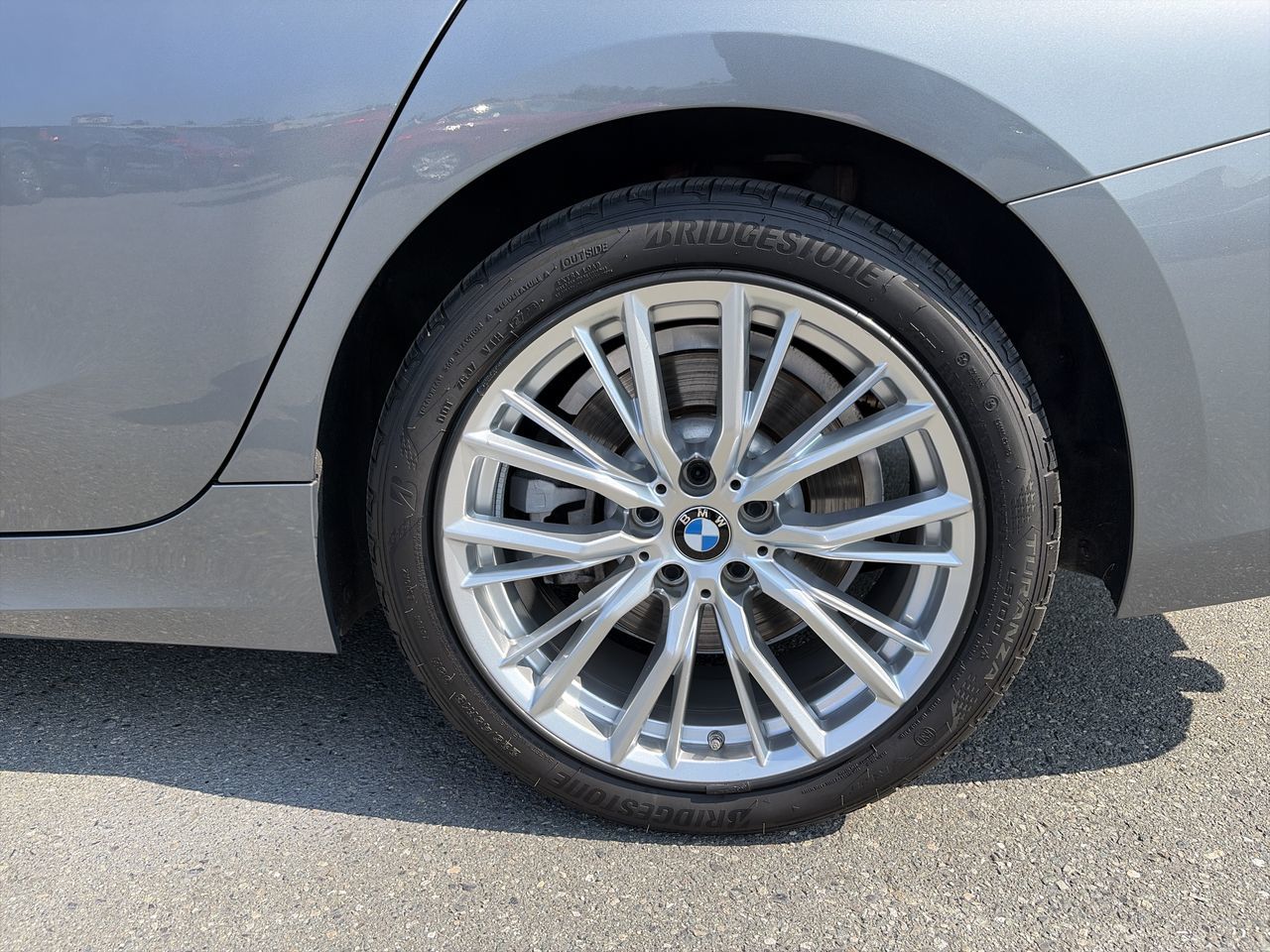 2023 BMW 330i