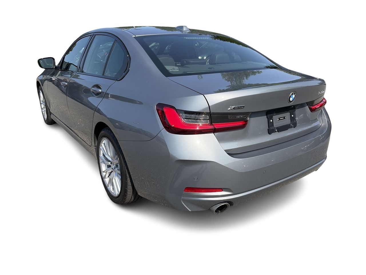 2023 BMW 330i