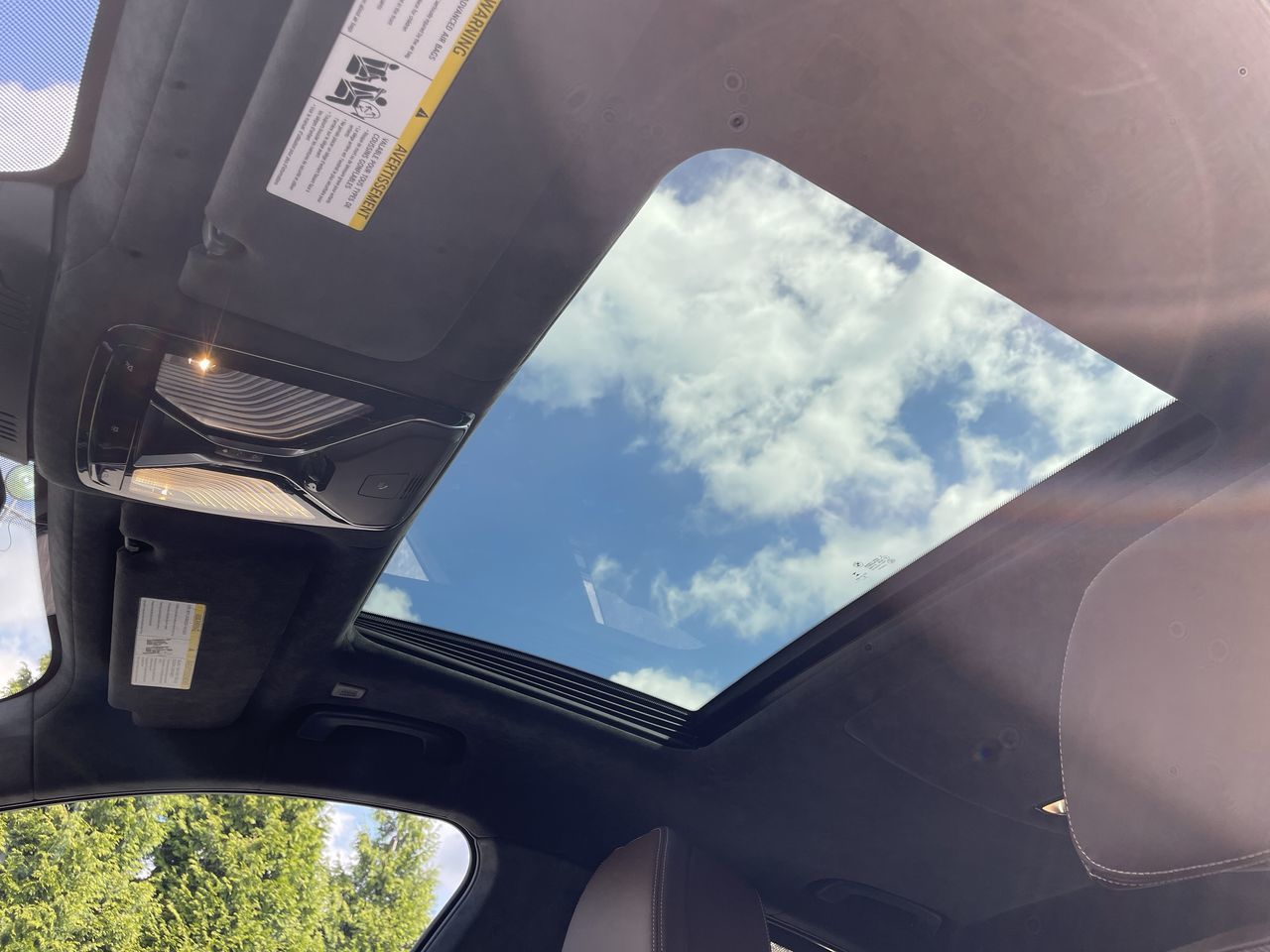2020 BMW 750I
