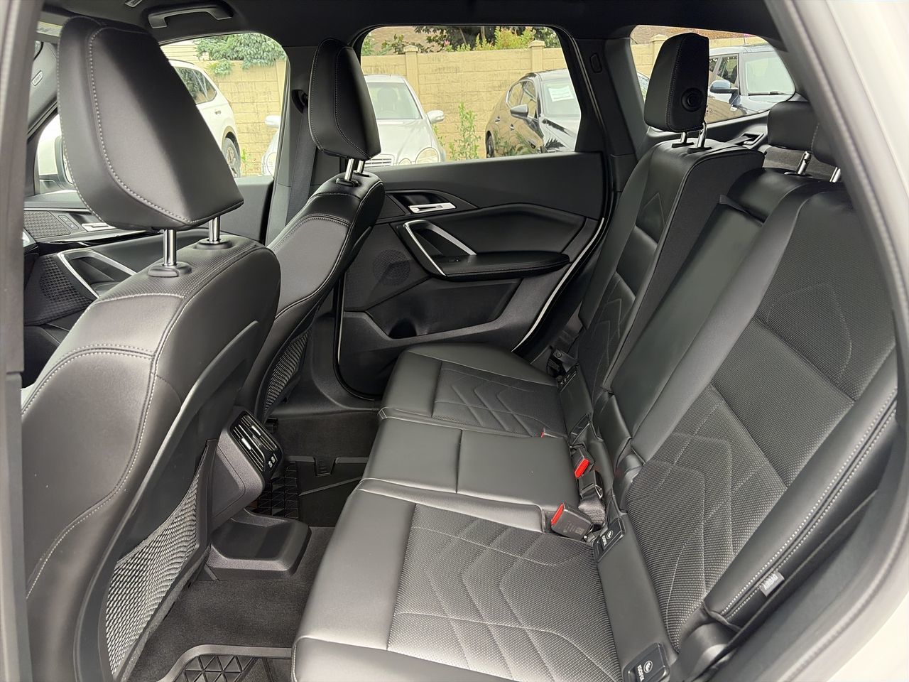 2023 BMW X1