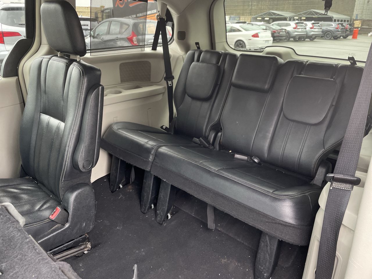 2014 Chrysler Town & Country