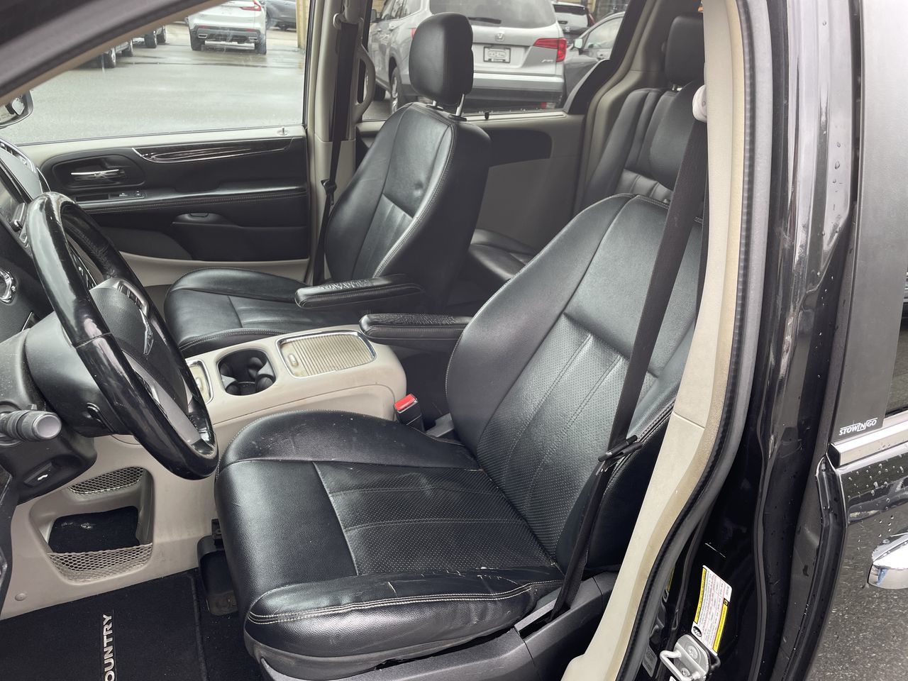 2014 Chrysler Town & Country