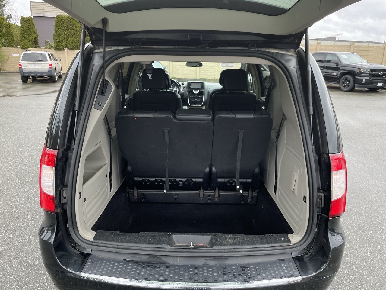 2014 Chrysler Town & Country