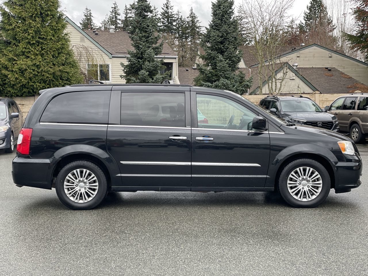 2014 Chrysler Town & Country