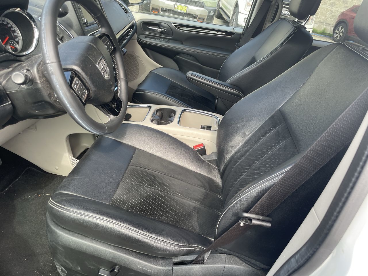 Dodge Grand Caravan  2018 à Surrey, Colombie-Britannique
