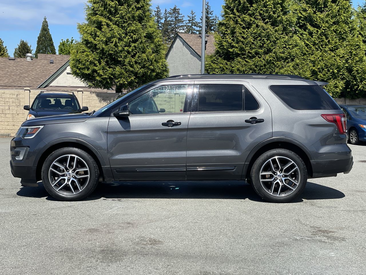 Ford Explorer  2016 à Surrey, Colombie-Britannique