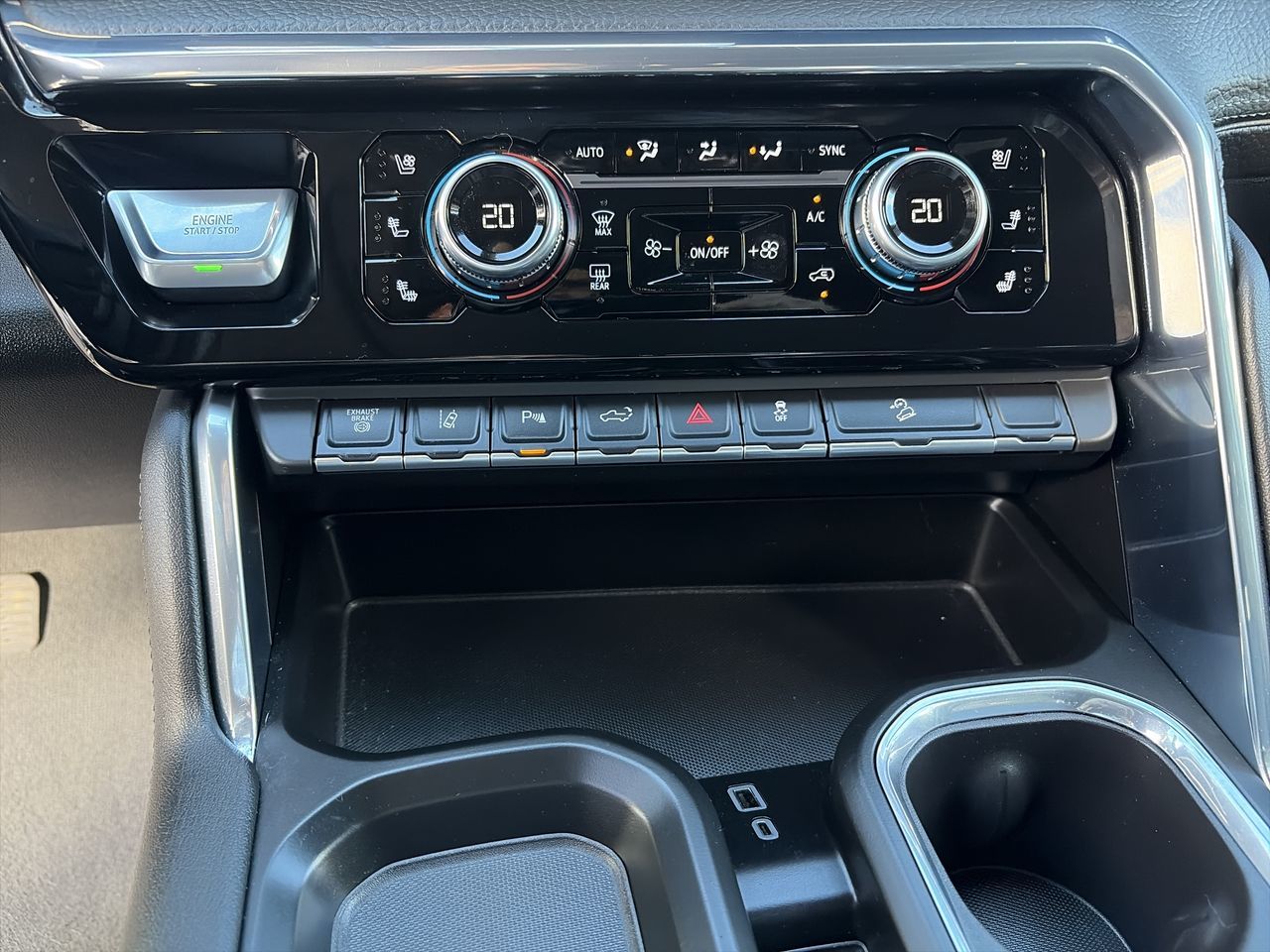 2025  Sierra 3500HD