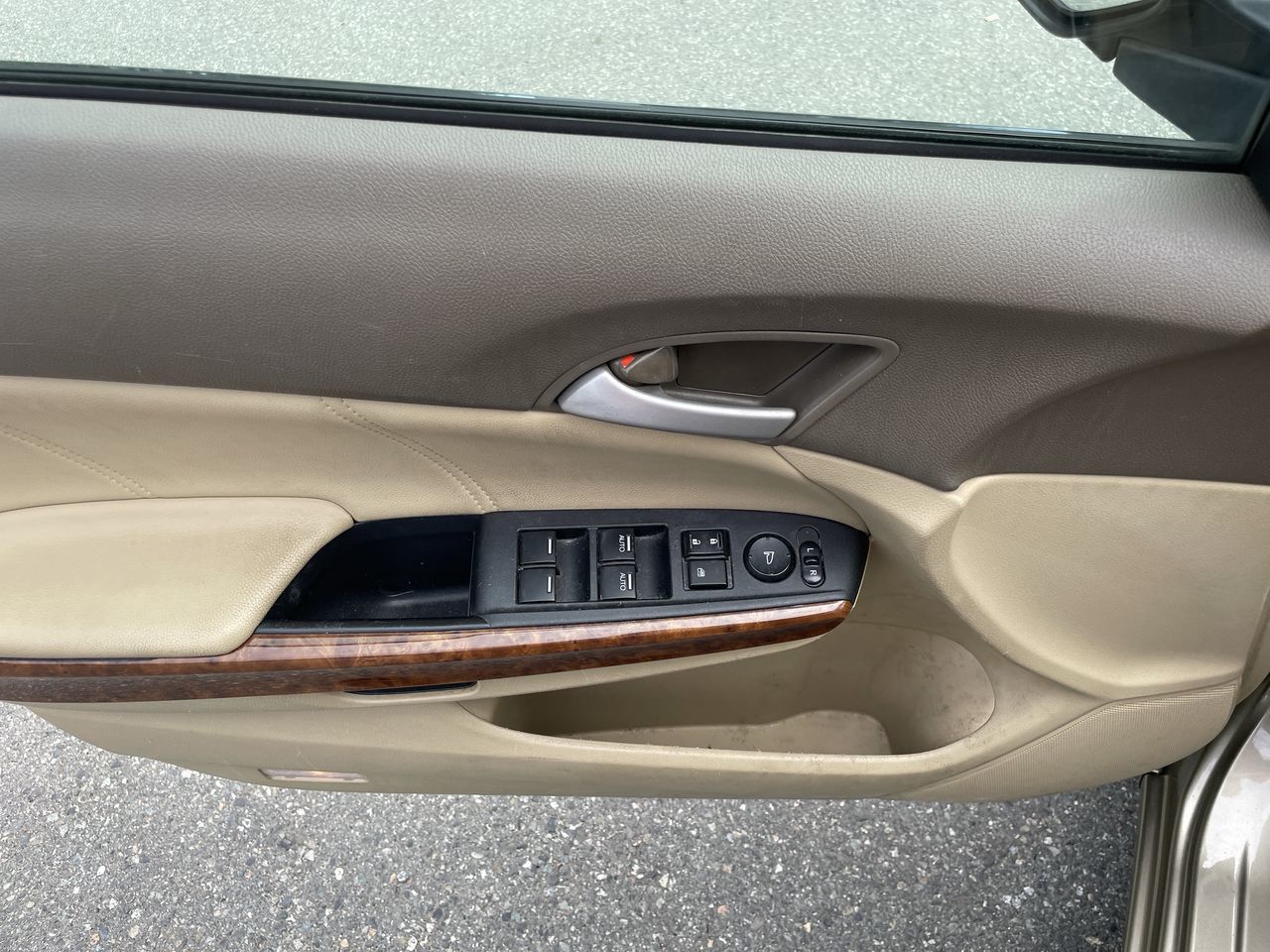 2009 Honda Accord in Surrey, British Columbia