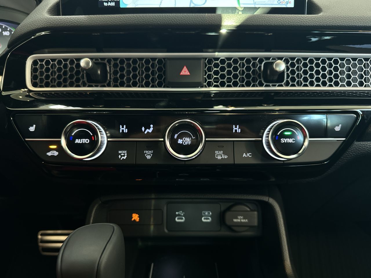 Honda Civic Hybrid Hatchback  2025 à Surrey, Colombie-Britannique