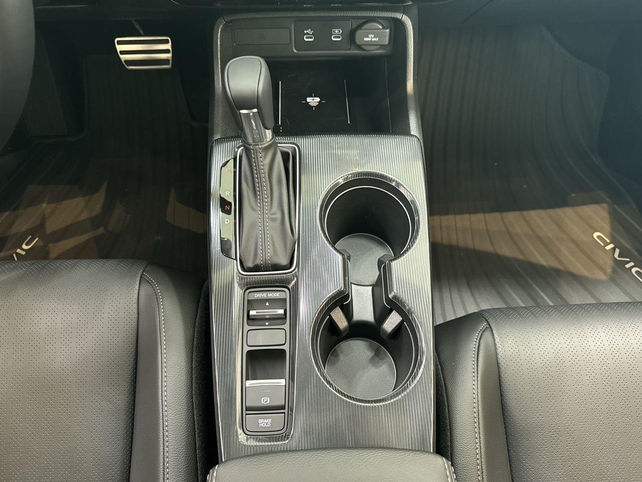 Honda Civic Hybrid Hatchback  2025 à Surrey, Colombie-Britannique