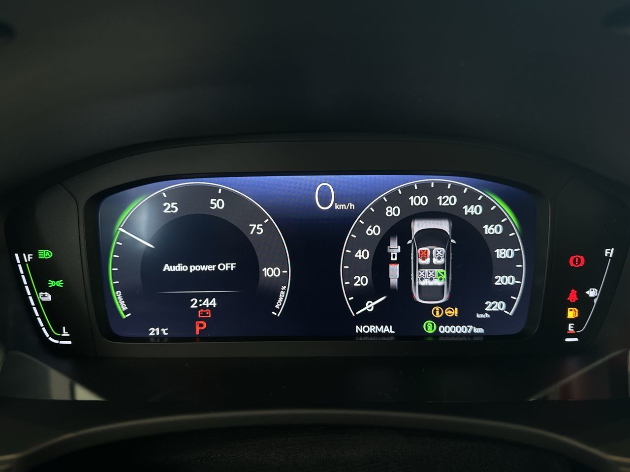 Honda Civic Hybrid Hatchback  2025 à Surrey, Colombie-Britannique