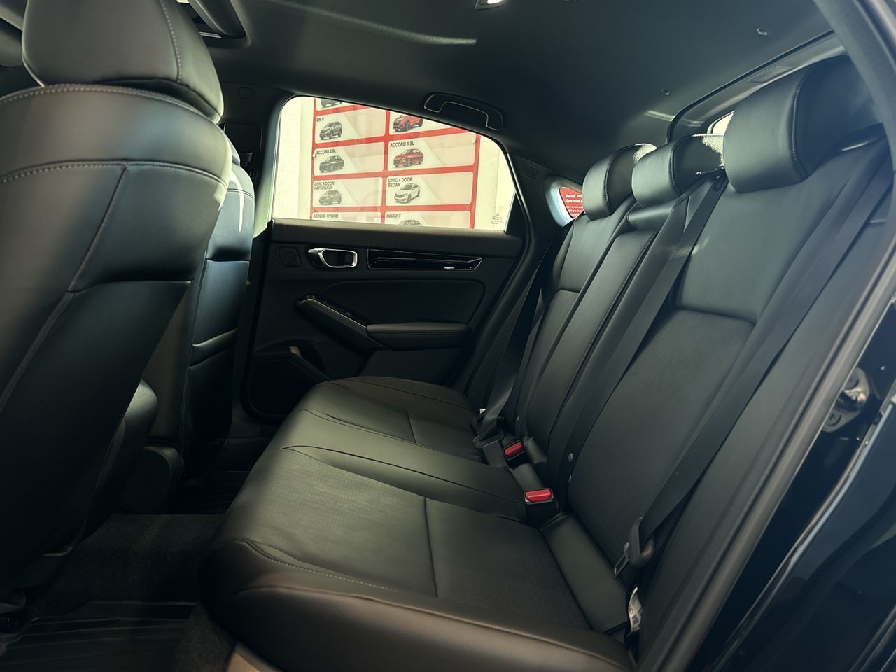 Honda Civic Hybrid Hatchback  2025 à Surrey, Colombie-Britannique