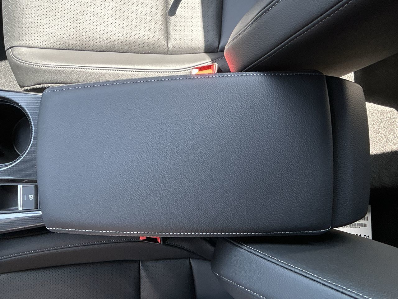 2025 Honda CIVIC HYBRID Hatchback in Surrey, British Columbia