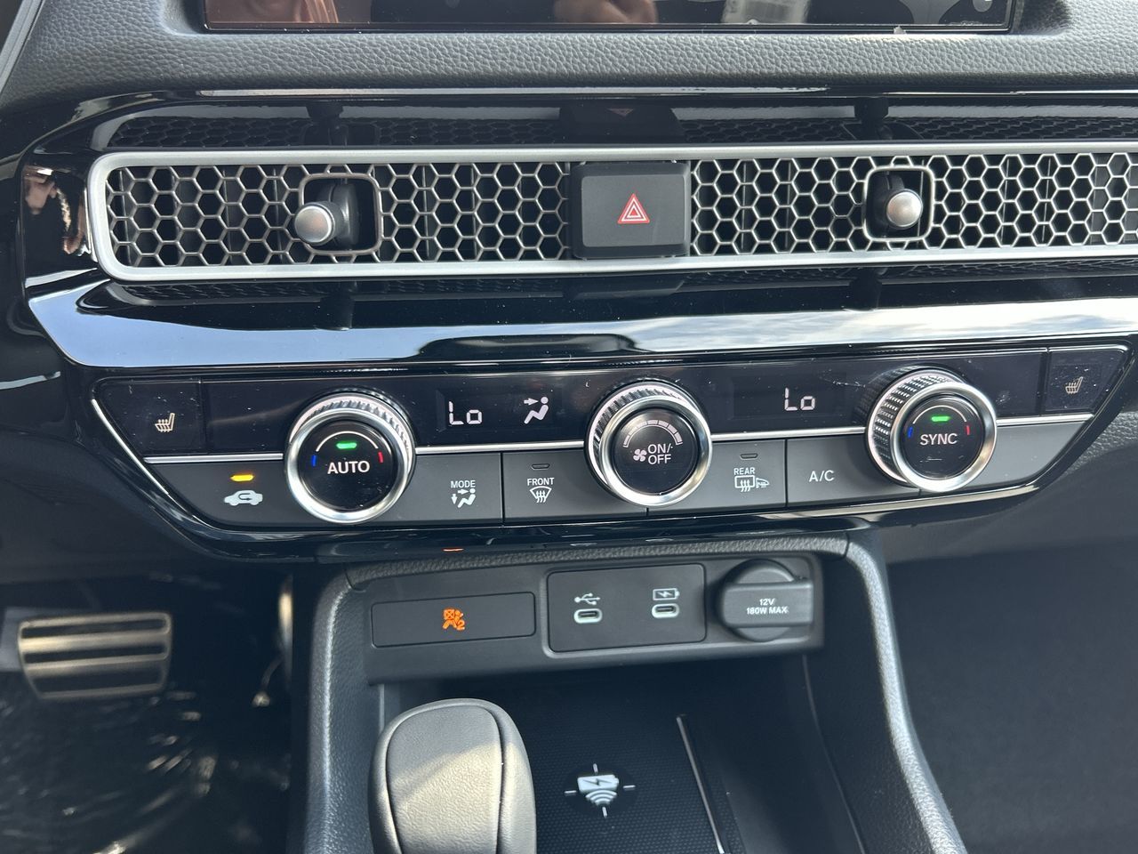 2025 Honda Civic Hybrid in Surrey, British Columbia