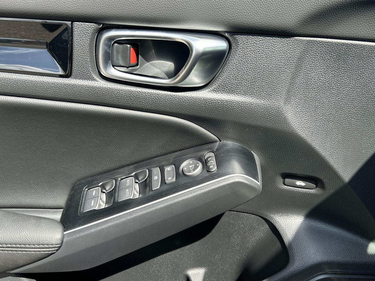 2025 Honda Civic Hybrid in Surrey, British Columbia