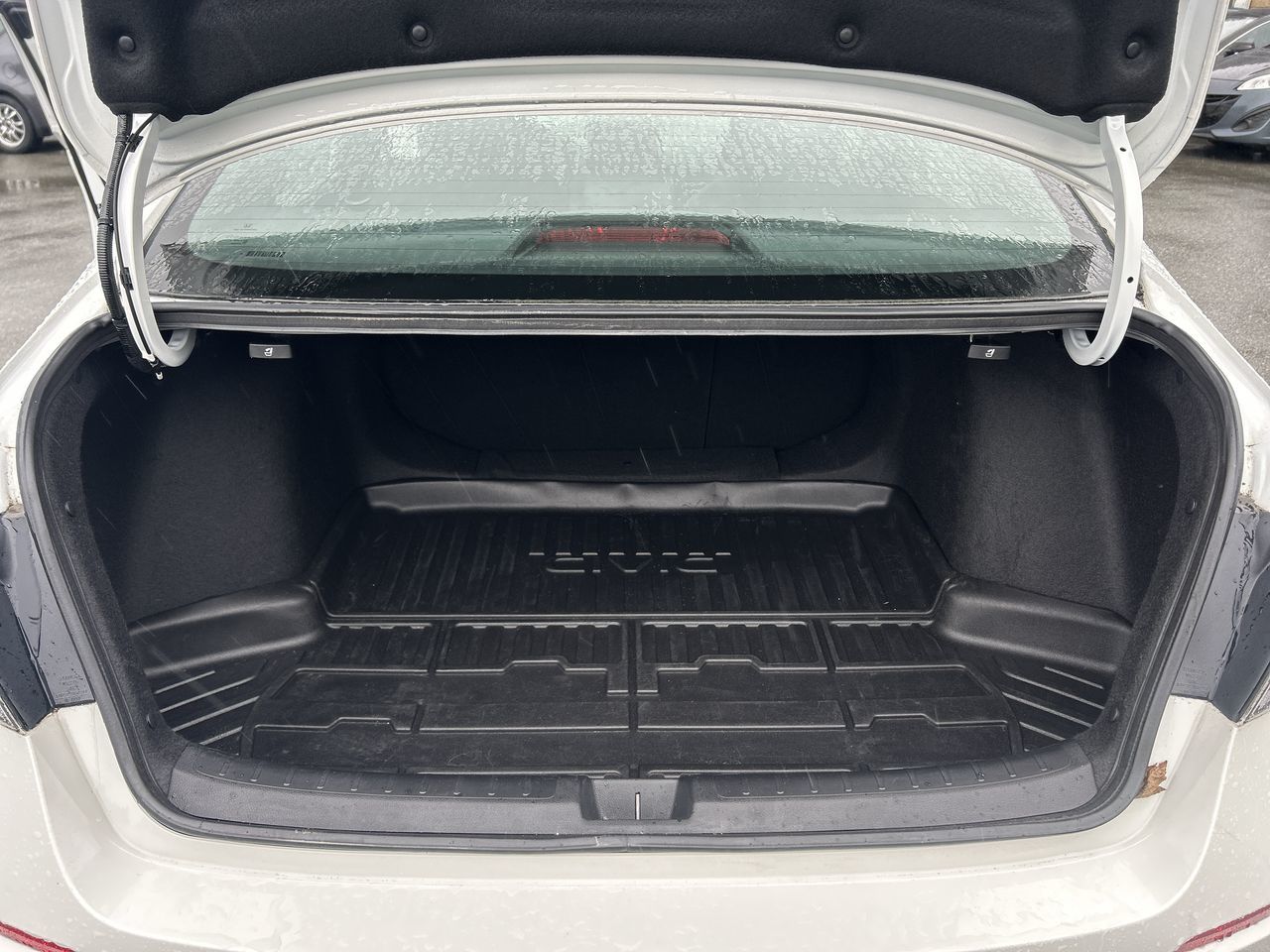 2025 Honda Civic Hybrid