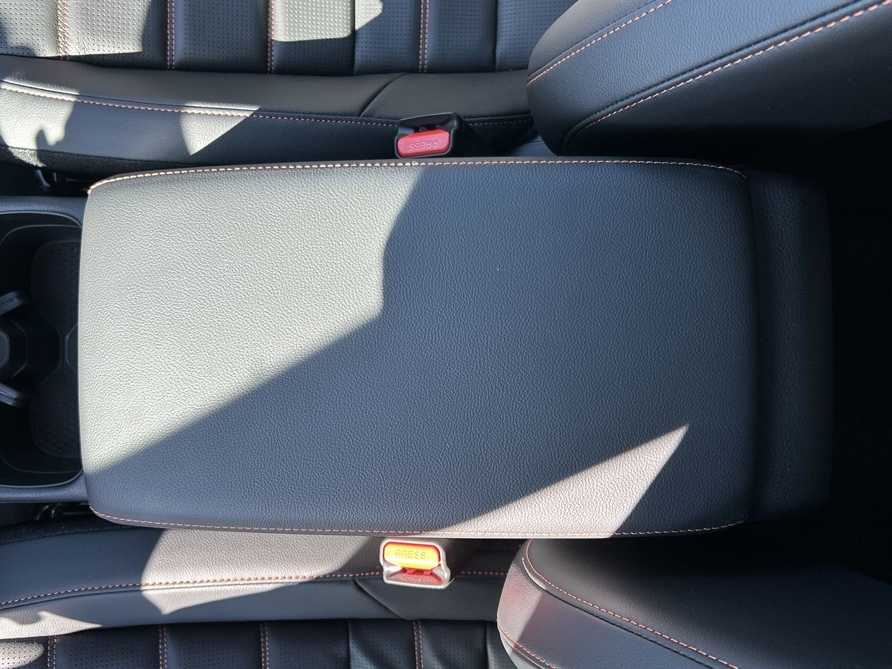 2025 Honda CR-V HYBRID in Surrey, British Columbia
