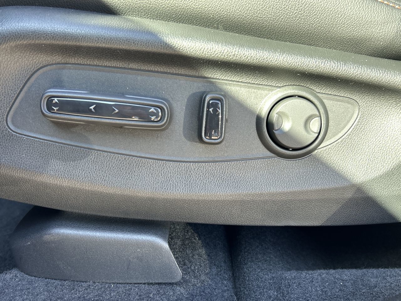 2025 Honda CR-V HYBRID in Surrey, British Columbia