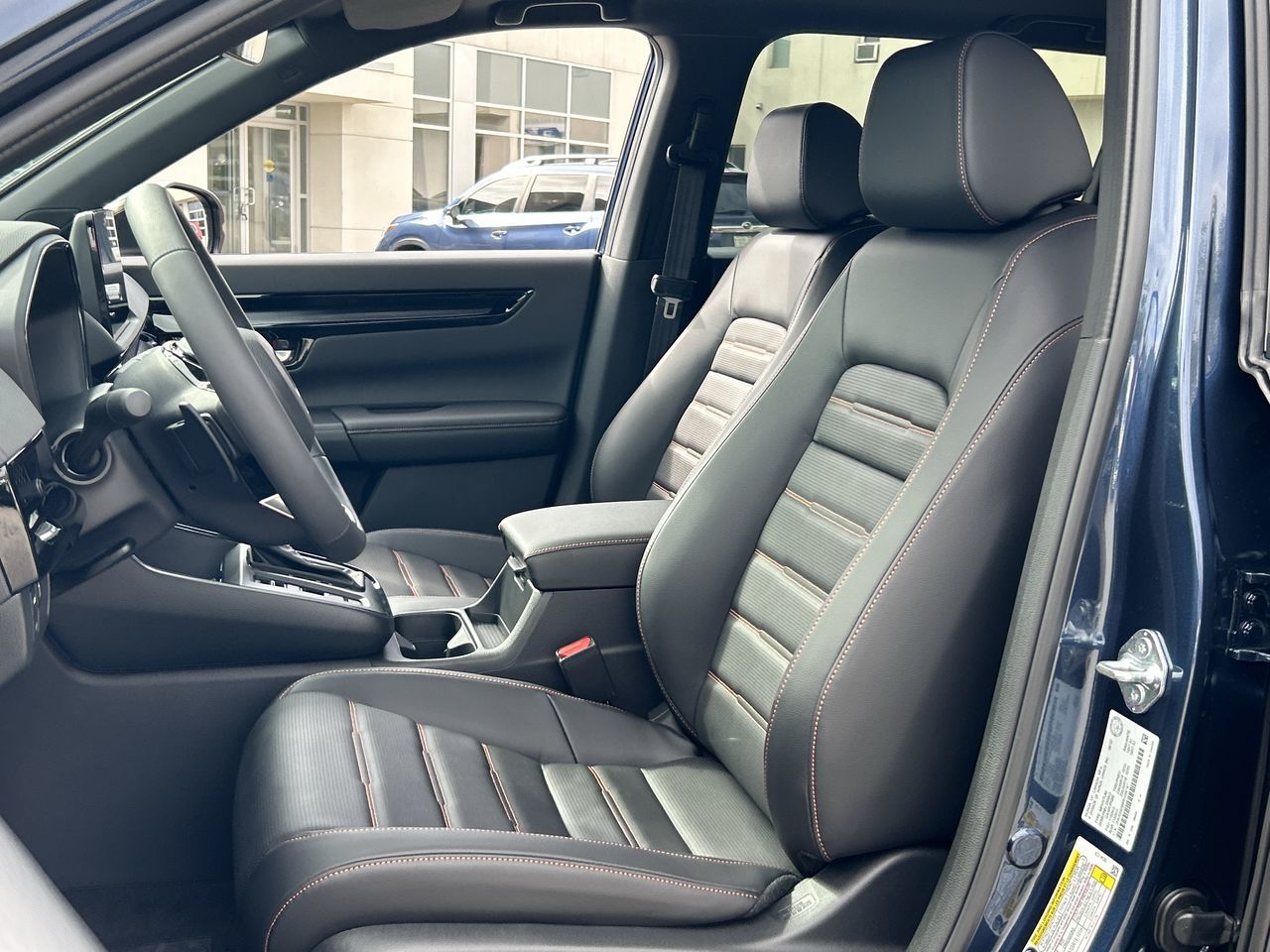 2025 Honda CR-V HYBRID in Surrey, British Columbia