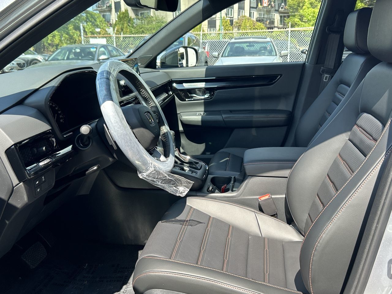 2025 Honda CR-V HYBRID in Surrey, British Columbia