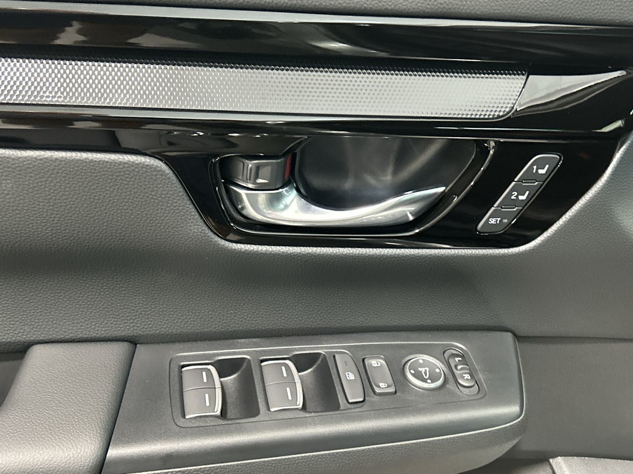 2026 Honda CR-V HYBRID in Surrey, British Columbia