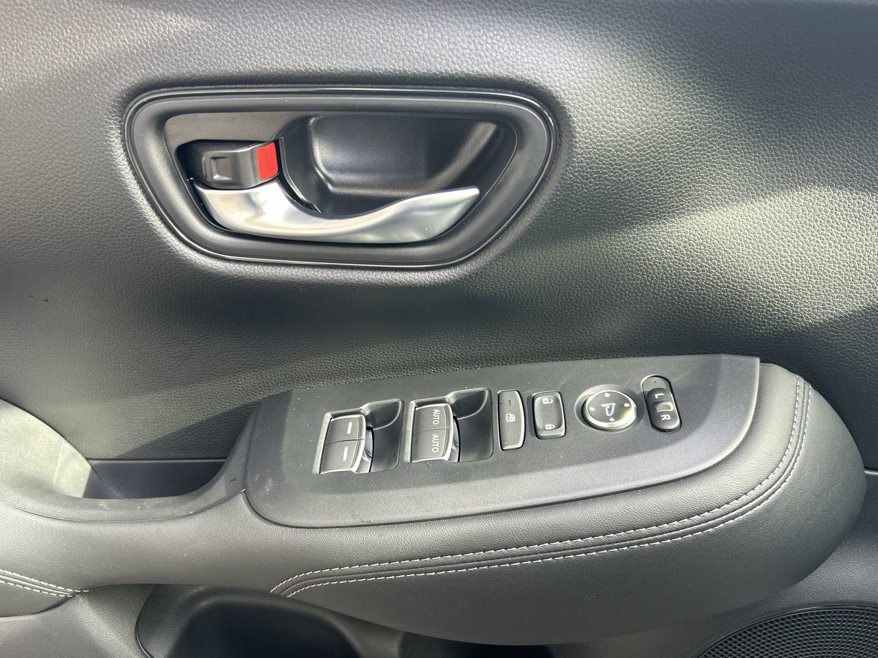 Honda HR-V  2025 à Surrey, Colombie-Britannique