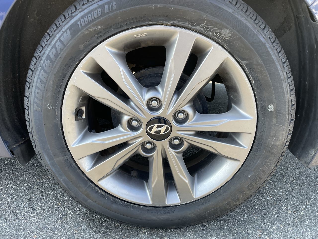 2018 Hyundai Elantra Sedan in Surrey, British Columbia