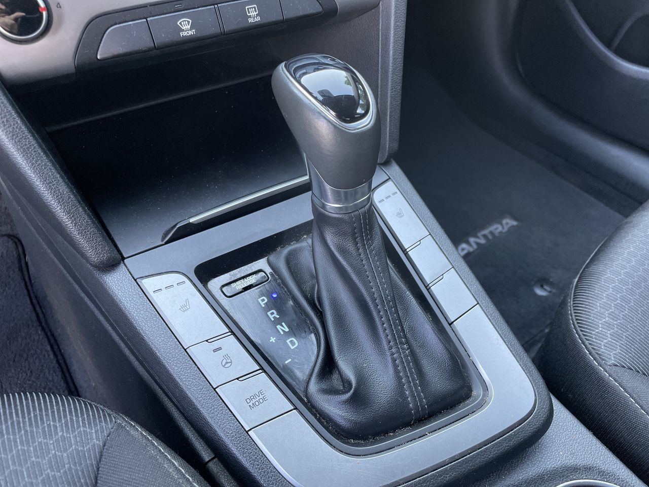 2018 Hyundai Elantra Sedan in Surrey, British Columbia