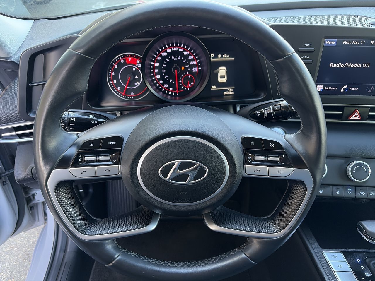 2022  Elantra Sedan