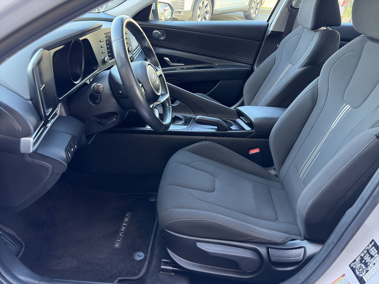 2022  Elantra Sedan