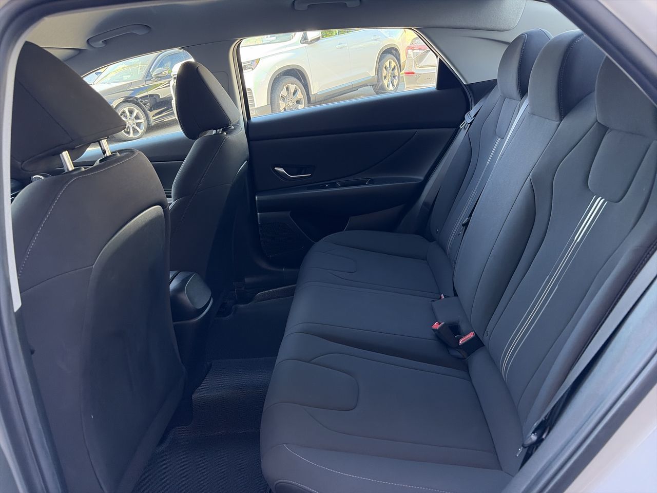 2022  Elantra Sedan